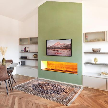 Eco Chic Apartment มอนซา ภายนอก รูปภาพ